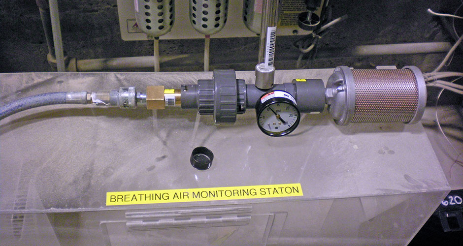 Breathing-air-quality-testing
